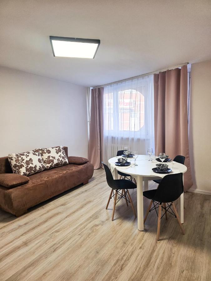 Apartament Siodemka Apartment วรอตซวาฟ ภายนอก รูปภาพ